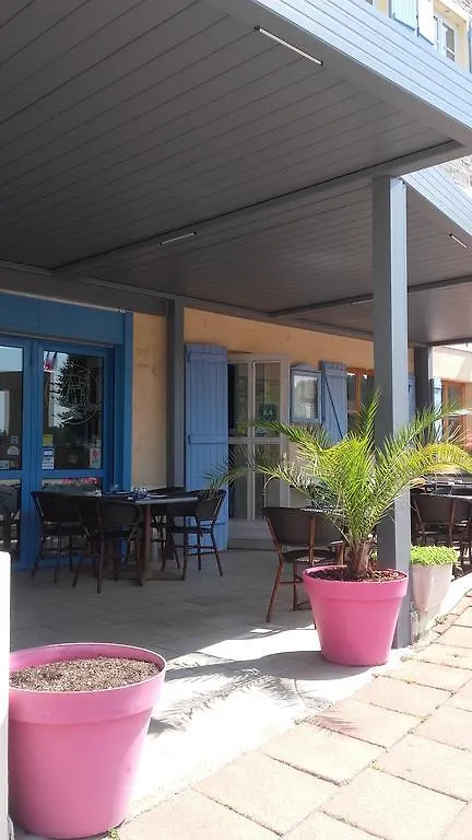 Hotel Restaurant L'Ecrevisse Bourg-de-Thizy
